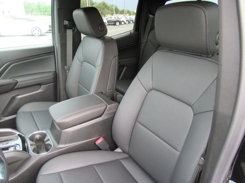Used 2026 GMC Canyon Elevation w/ Convenience Package AWD/4WD image 19
