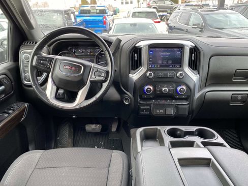 Used 2023 GMC Sierra 2500 SLE w/ SLE Value Package; image 11