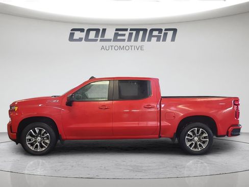 Used 2022 Chevrolet Silverado 1500 RST image 2