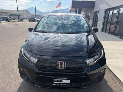 Used 2025 Honda Odyssey EX-L image 2