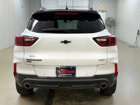 Used 2025 Chevrolet TrailBlazer RS w/ Convenience Package AWD/4WD image 6