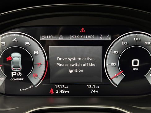 Used 2025 Audi Q5 Prestige w/ Prestige Package image 27