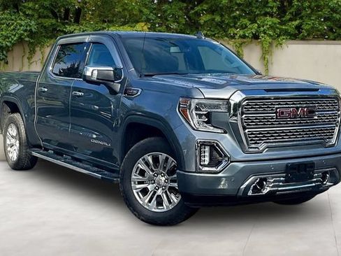 Used 2019 GMC Sierra 1500 Denali w/ Trailer Camera Package AWD/4WD image 3