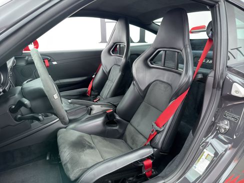 Used 2011 Porsche 911 GT3 RS RWD image 3