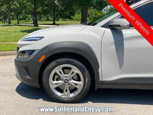 Used 2023 Hyundai Kona SEL w/ Cargo Package AWD/4WD image 10