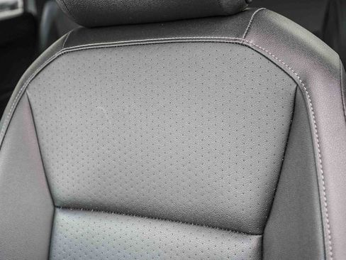 Used 2020 Volkswagen Tiguan SE R-Line image 24