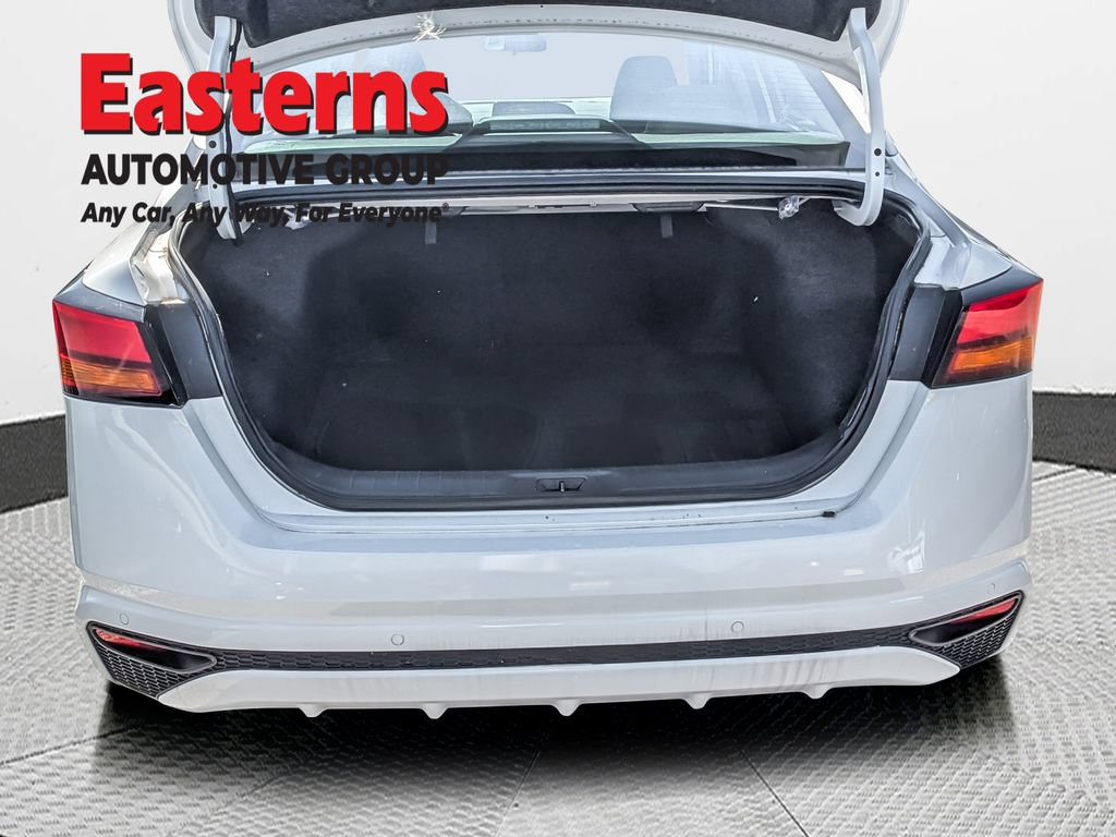 Used 2024 Nissan Altima 2.5 SV AWD/4WD image 9