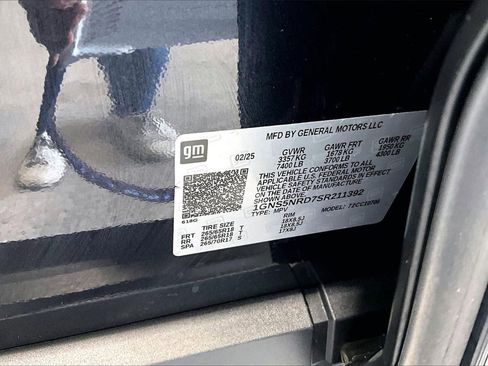 Used 2025 Chevrolet Tahoe LT image 33