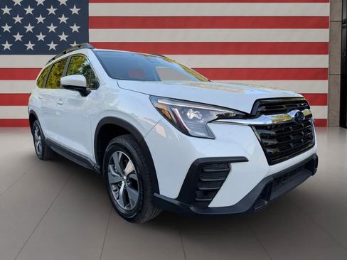 Used 2025 Subaru Ascent Premium AWD/4WD image 7