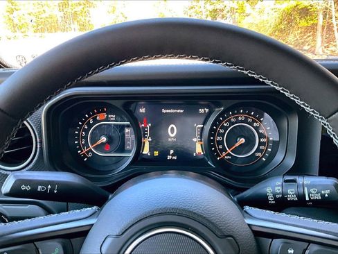 New 2026 Jeep Wrangler Unlimited Rubicon image 11