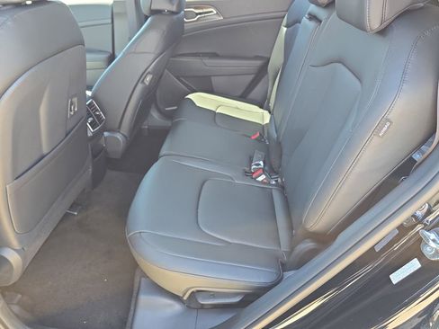 New 2026 Kia Sportage EX FWD image 17