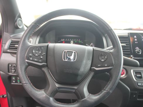 Used 2023 Honda Passport TrailSport image 14