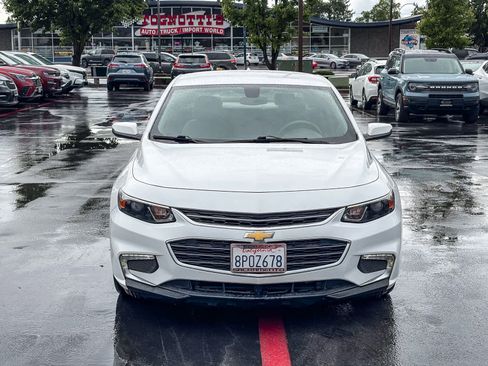 Used 2018 Chevrolet Malibu LT image 6