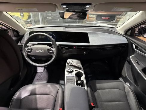 Used 2024 Kia EV6 Wind AWD/4WD image 17