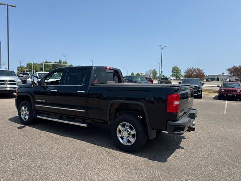Used 2019 GMC Sierra 3500 Denali w/ Duramax Plus Package AWD/4WD image 3
