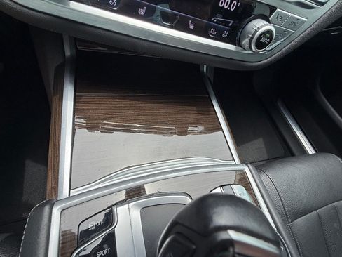 Used 2017 BMW 740i RWD image 21
