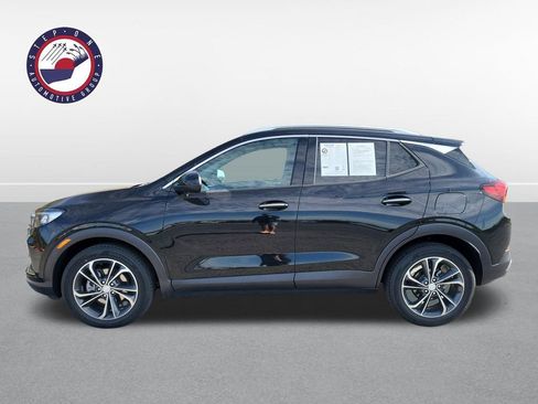 Certified 2022 Buick Encore GX Essence image 27