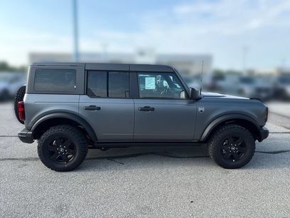 New 2025 Ford Bronco Big Bend w/ Matte Film Protection Package