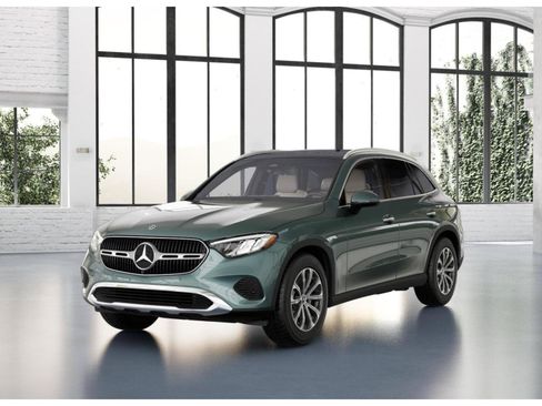 Used 2026 Mercedes-Benz GLC 300 4MATIC image 40