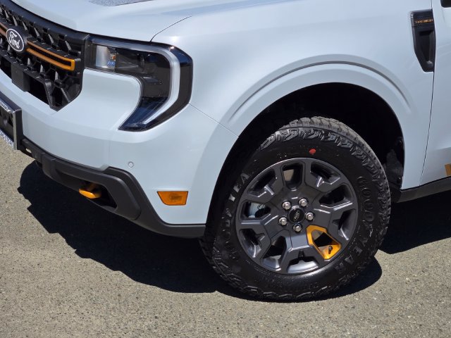 New 2026 Ford Maverick Tremor AWD/4WD image 9