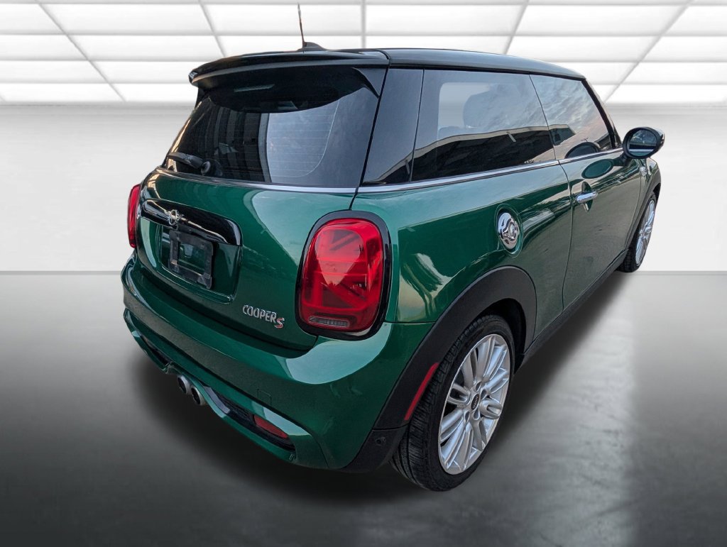 Used 2021 MINI Cooper S w/ Premium Package FWD image 27