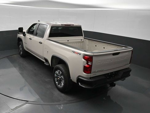 New 2026 Chevrolet Silverado 2500 Custom w/ Custom Convenience Package image 15