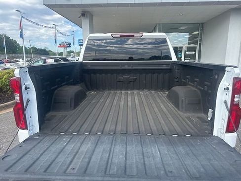 Used 2024 Chevrolet Silverado 1500 LT Trail Boss w/ Protection Package AWD/4WD image 9