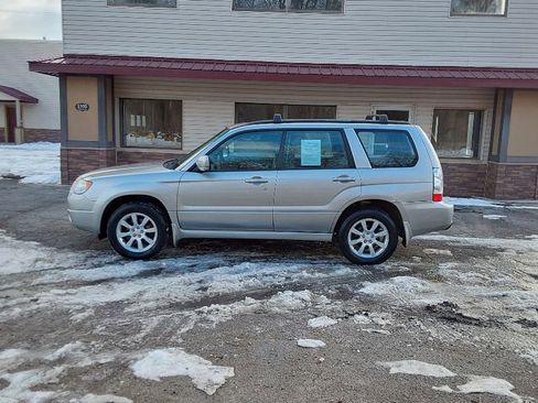 Used 2007 Subaru Forester 2.5X w/ Popular Equipment Group 1H image 1