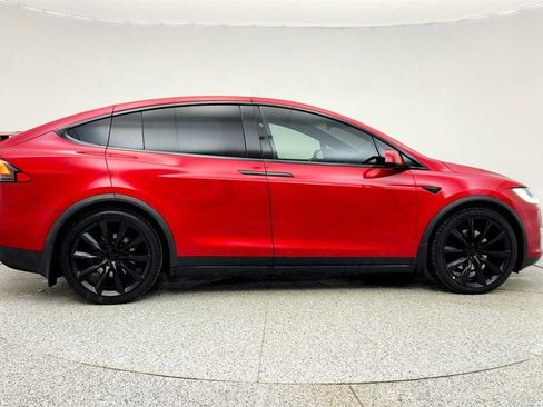 Used 2019 Tesla Model X 100D image 4