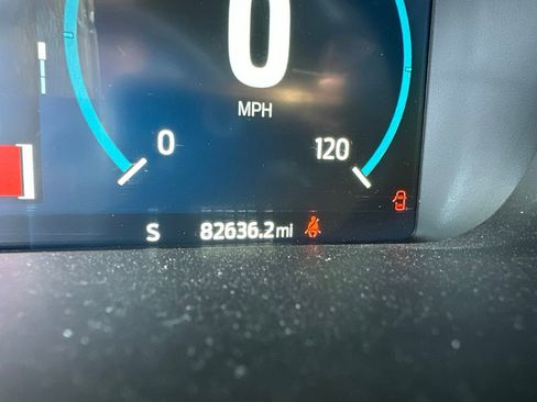 Used 2021 Ford F150 Lariat AWD/4WD image 5