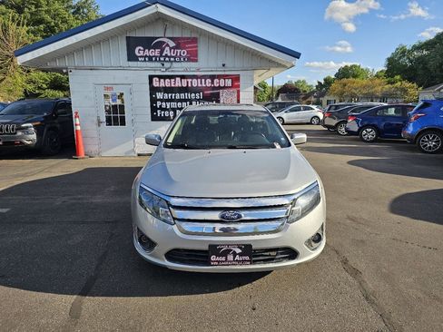 Used 2010 Ford Fusion Sport FWD image 2