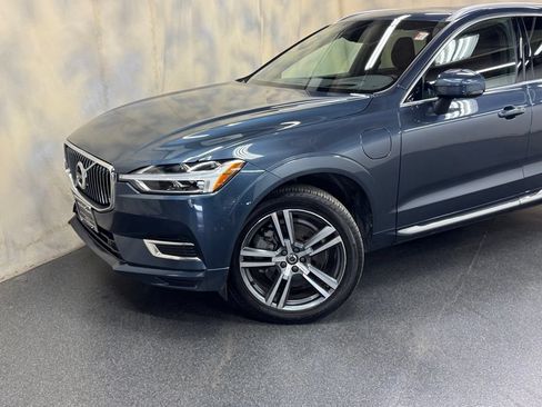 Used 2021 Volvo XC60 T8 Inscription Expression AWD/4WD image 2