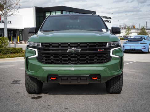 Used 2023 Chevrolet Tahoe Z71 image 3