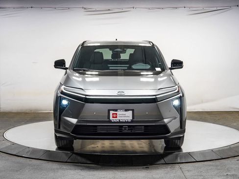 Certified 2026 Toyota bZ FWD image 7