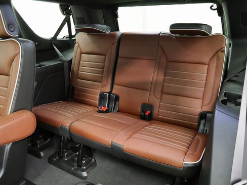 Used 2024 GMC Yukon Denali Ultimate image 22