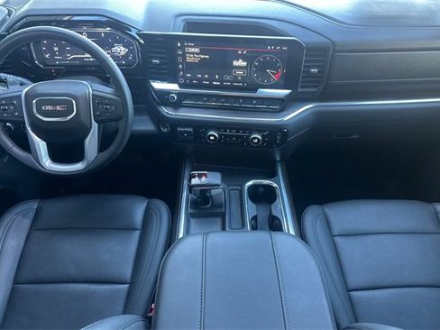 Used 2025 GMC Sierra 1500 SLT w/ SLT Convenience Package image 17