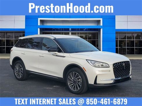 Used 2024 Lincoln Corsair Reserve w/ Rear Removable Package Tray image 1