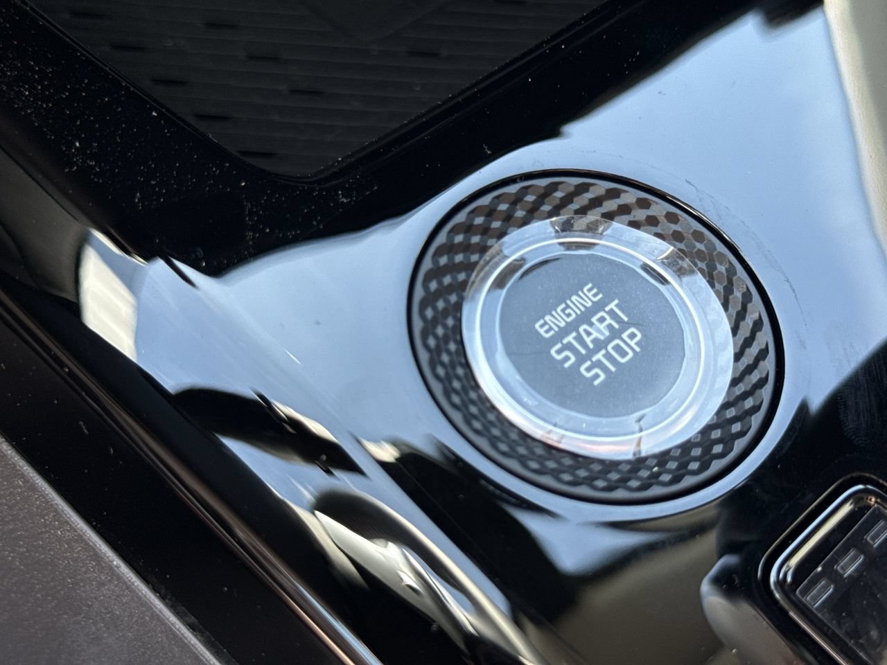 New 2026 Kia Niro FWD image 21