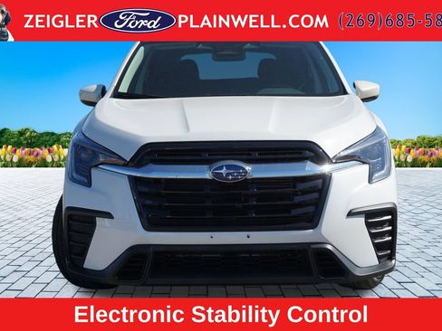 Used 2025 Subaru Ascent Premium AWD/4WD image 8