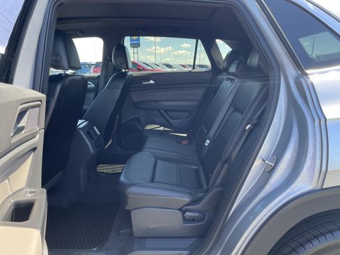 Used 2021 Volkswagen Atlas Cross Sport SEL w/ Cross Sport MDO Package AWD/4WD image 23
