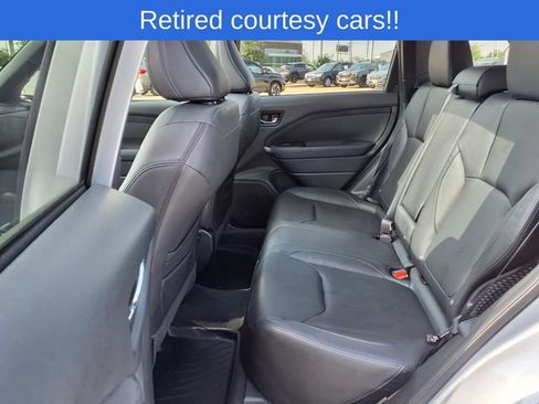Used 2025 Subaru Forester Limited AWD/4WD image 8