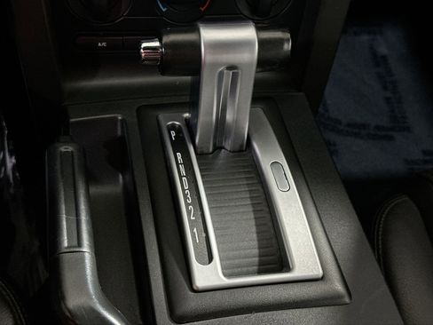 Used 2006 Ford Mustang GT image 31