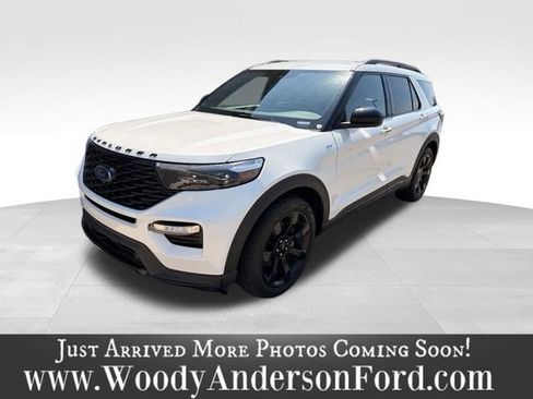 Used 2023 Ford Explorer ST-Line w/ Class IV Trailer Tow Package RWD image 1