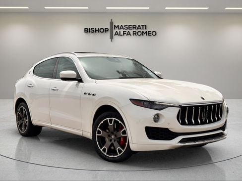 Used 2017 Maserati Levante S AWD/4WD image 1