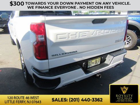 Used 2019 Chevrolet Silverado 1500 High Country w/ Z71 Off-Road Package image 9