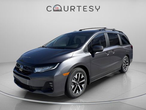 New 2026 Honda Odyssey EX-L image 4