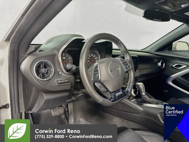 Used 2017 Chevrolet Camaro LT RWD image 12