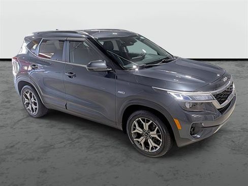 Used 2022 Kia Seltos EX AWD/4WD image 5