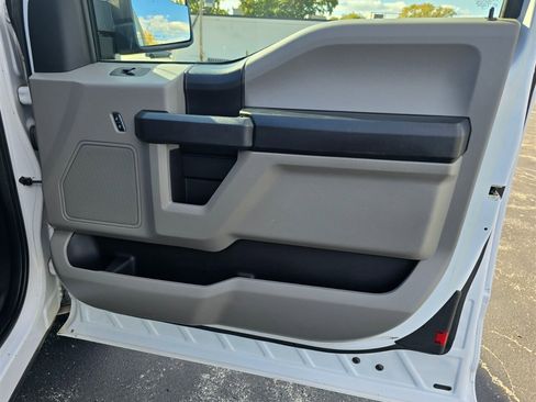 Used 2018 Ford F150 XL w/ Equipment Group 101A Mid image 16