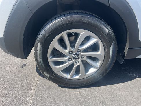 Used 2018 Hyundai Tucson SEL AWD/4WD image 14